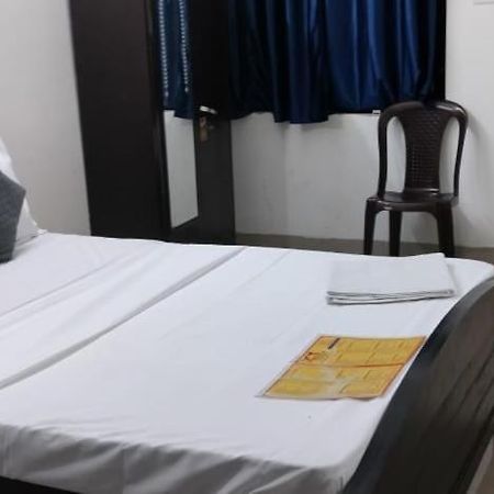 Hotel Explorer Калангут Экстерьер фото